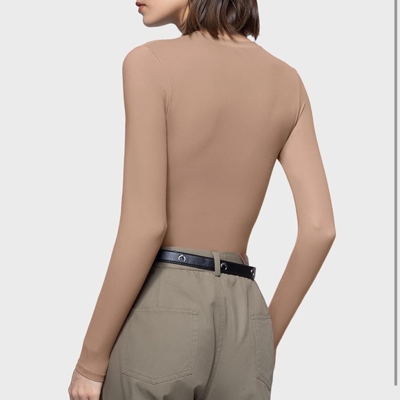 Pumiey Women's Long Sleeve T Shirt Crew Neck Slim Fit Top Basic Tee Nude Brown - Picture 7 of 10